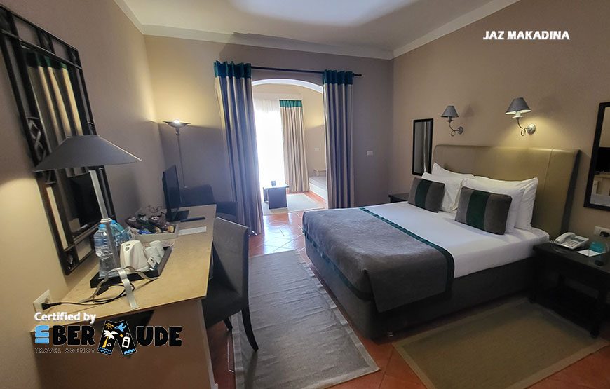Jaz Makadina Resort 5*